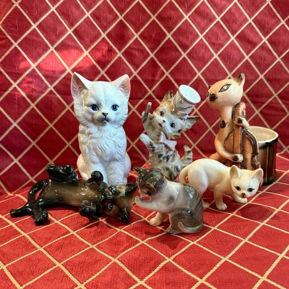 VIntage Vat Figurines Lot #3